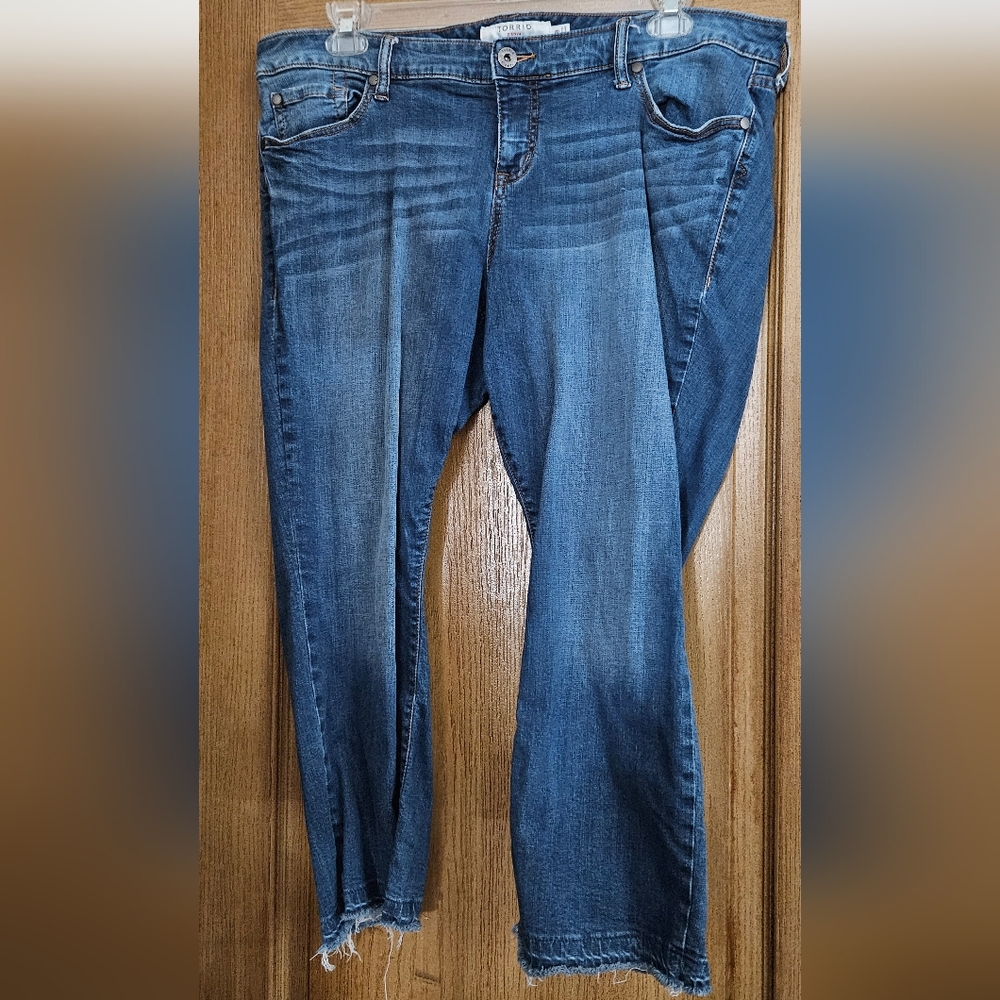 TORRID Blue Stretch Denim Jeans - Classic Midwash